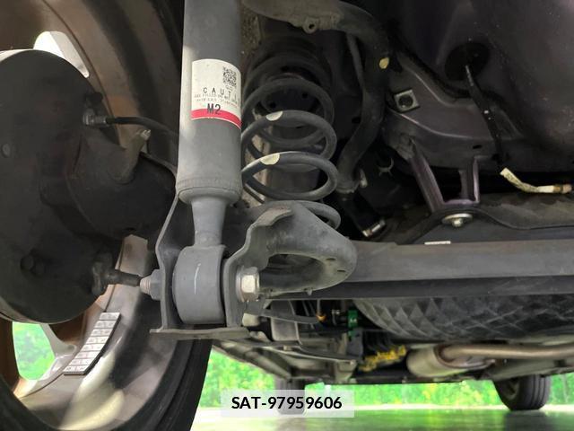 Daihatsu CAST 2016-12 7868307-18