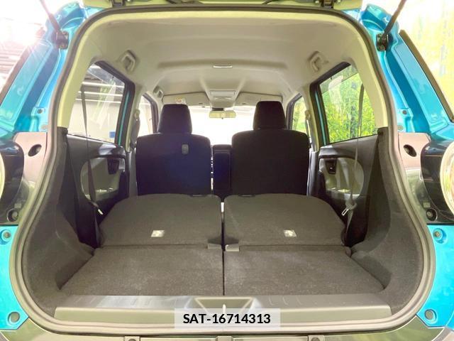 Daihatsu CAST 2017-02 7869868-9