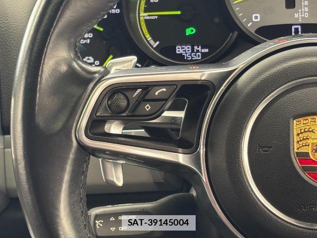 Porsche CAYENNE 2015-06 7871519-16