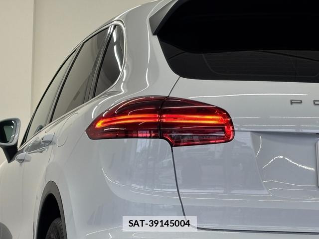 Porsche CAYENNE 2015-06 7871519-3
