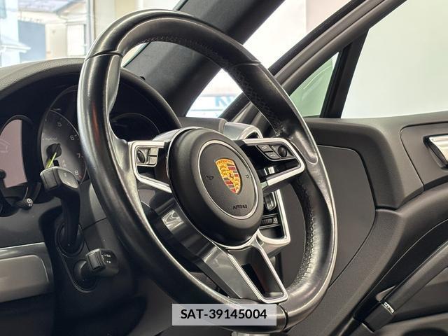 Porsche CAYENNE 2015-06 7871519-7