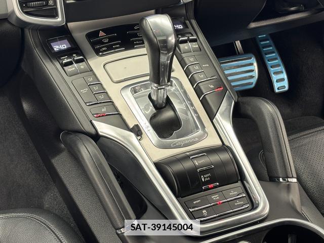 Porsche CAYENNE 2015-06 7871519-9