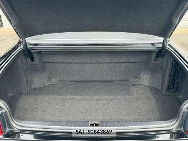 Toyota CENTURY 2006-09 7871664-9