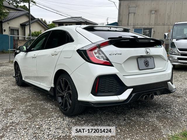 Honda CIVIC 2018-01 7866845-4