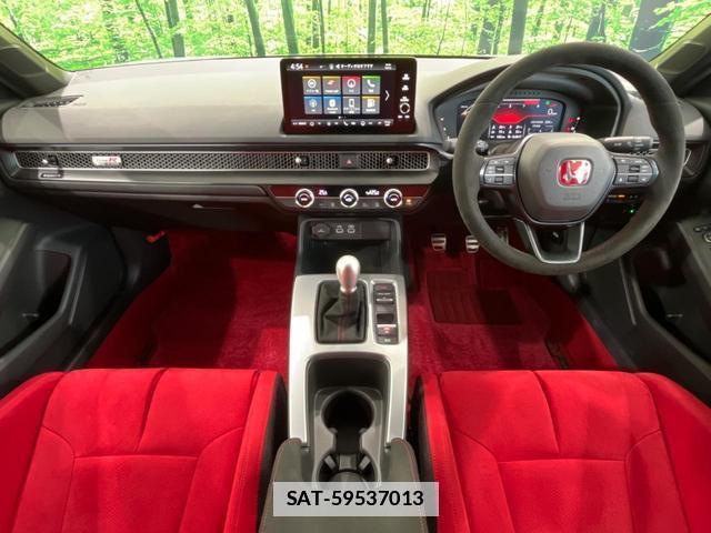 Honda CIVIC 2024-04 7868611-1