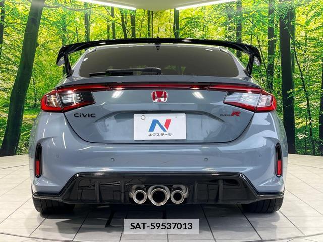 Honda CIVIC 2024-04 7868611-14