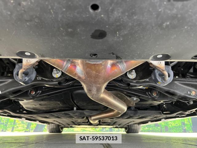 Honda CIVIC 2024-04 7868611-18