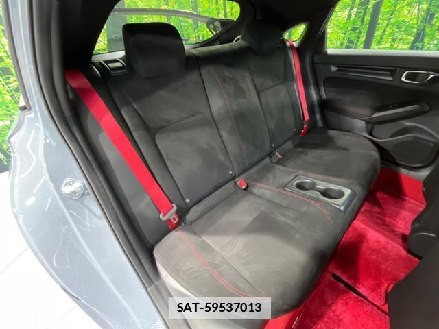 Honda CIVIC 2024-04 7868611-8