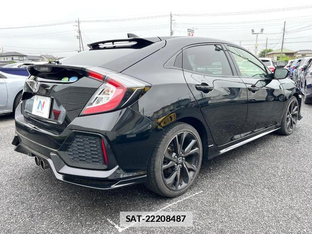 Honda CIVIC 2018-07 7870080-16