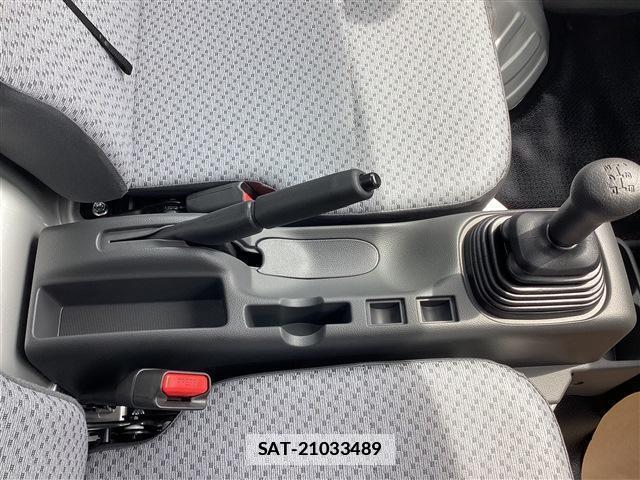 Nissan CLIPPER TRUCK 2026-03 7867594-16