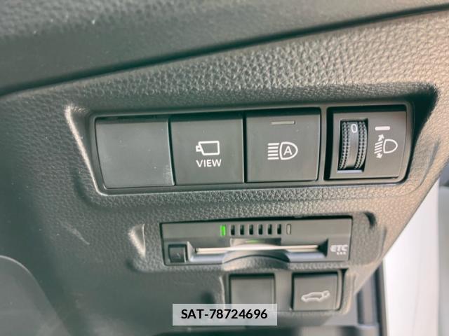 Toyota COROLLA CROSS 2023-03 7868568-14