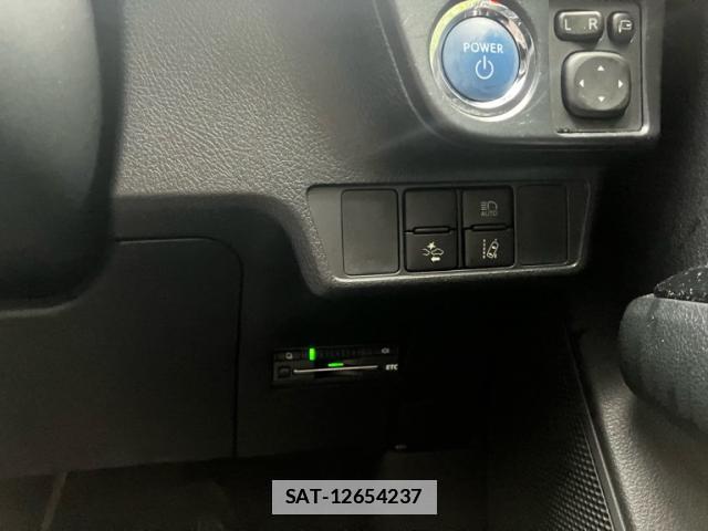 Toyota COROLLA FIELDER 2016-03 7869523-19