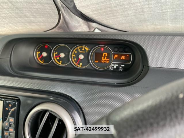 Toyota COROLLA RUMION 2011-12 7867154-18