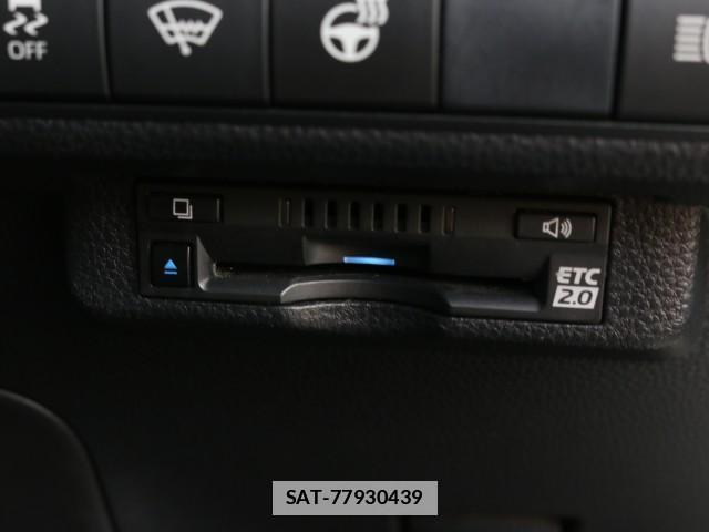 Toyota COROLLA TOURING 2020-03 7867523-16