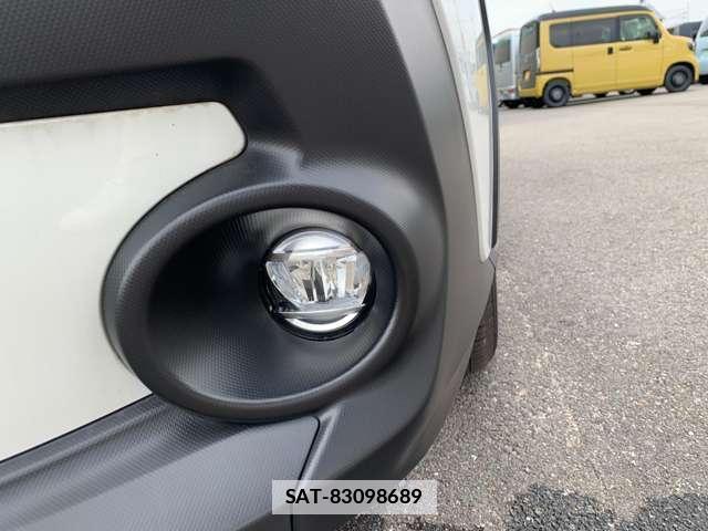 Subaru Crosstrek 2023-11 7869236-11