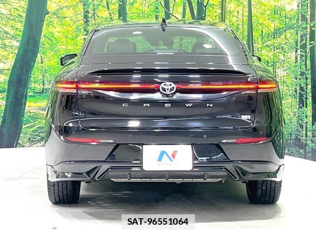 Toyota Crown Crossover 2023-08 7868219-14
