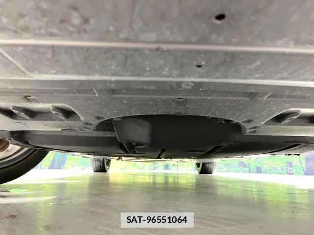 Toyota Crown Crossover 2023-08 7868219-18