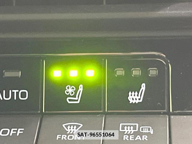 Toyota Crown Crossover 2023-08 7868219-6