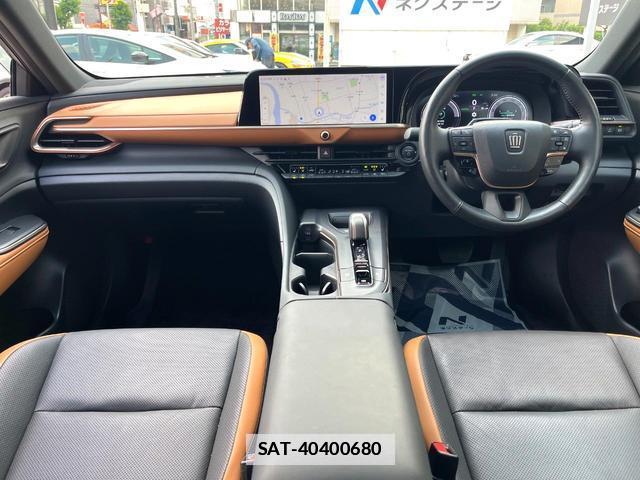 Toyota Crown Crossover 2023-03 7868350-1