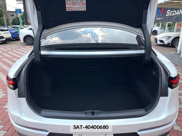 Toyota Crown Crossover 2023-03 7868350-10