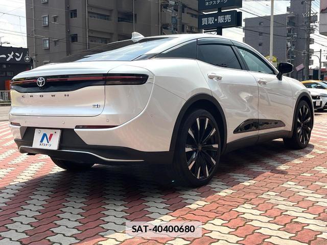 Toyota Crown Crossover 2023-03 7868350-17