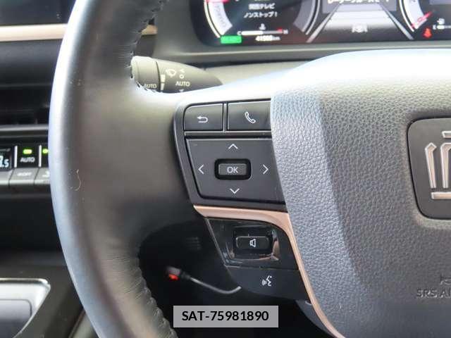 Toyota Crown Crossover 2023-12 7869401-15