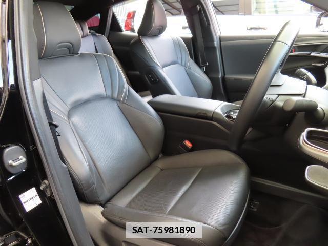 Toyota Crown Crossover 2023-12 7869401-19