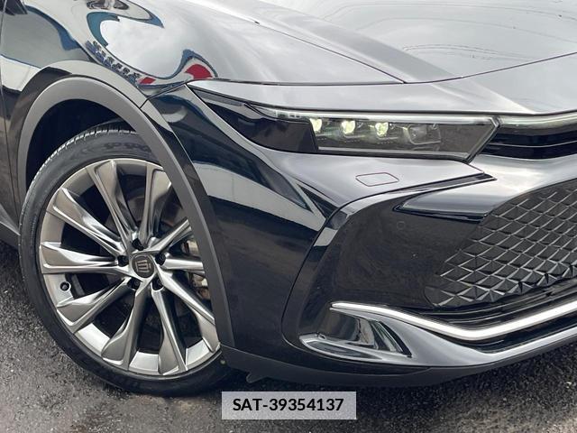 Toyota Crown Crossover 2023-01 7869681-11