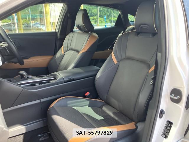 Toyota Crown Crossover 2023-01 7871009-19