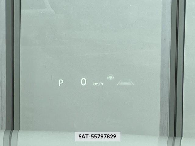 Toyota Crown Crossover 2023-01 7871009-9