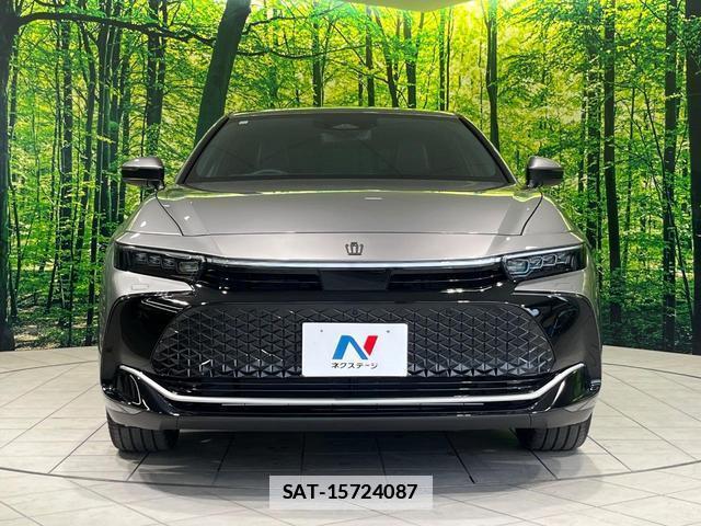 Toyota Crown Crossover 2023-11 7871019-13