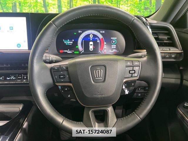 Toyota Crown Crossover 2023-11 7871019-9