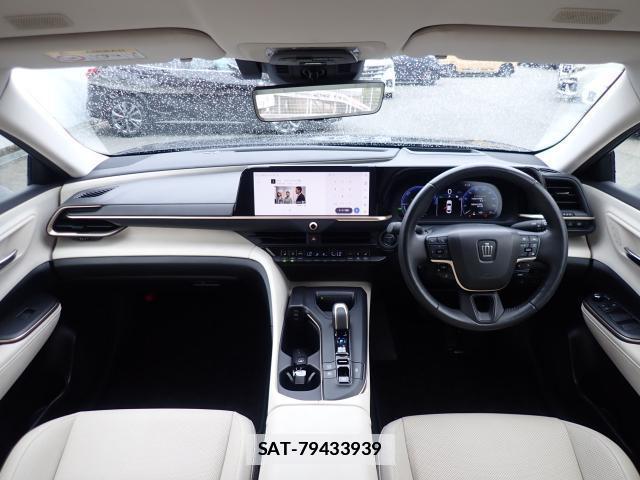 Toyota Crown Crossover 2023-07 7872350-1