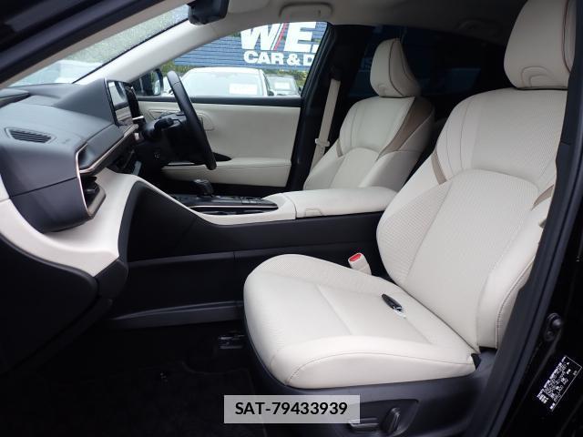 Toyota Crown Crossover 2023-07 7872350-2