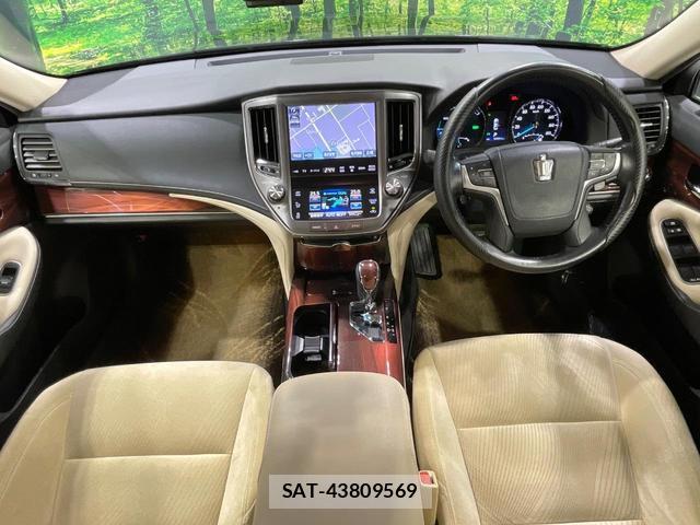 Toyota CROWN HYBRID 2014-11 7867212-3