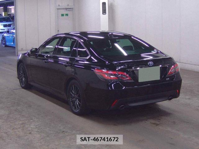 Toyota CROWN HYBRID 2020-01 7867309-1