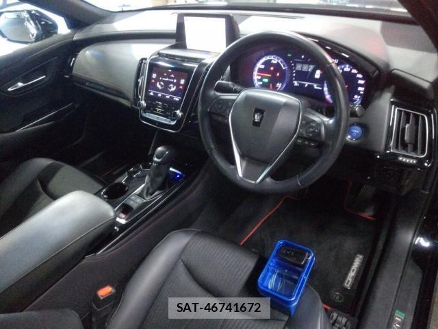 Toyota CROWN HYBRID 2020-01 7867309-2