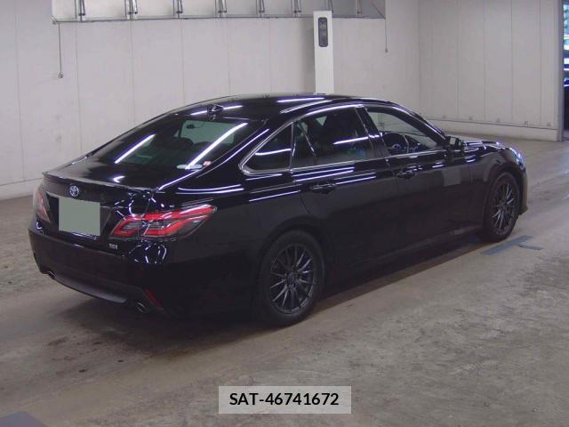 Toyota CROWN HYBRID 2020-01 7867309-4