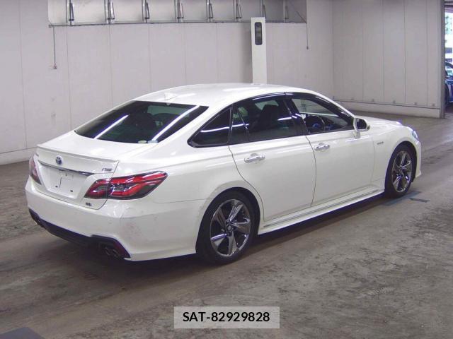 Toyota CROWN HYBRID 2018-06 7867312-4