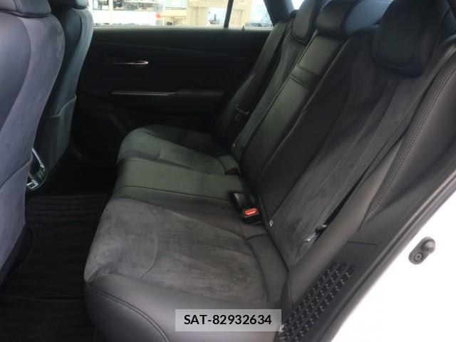 Toyota CROWN HYBRID 2021-11 7867525-6