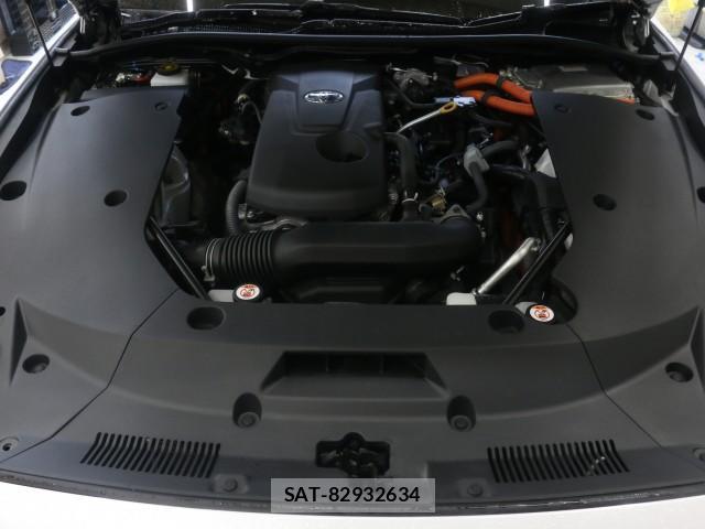 Toyota CROWN HYBRID 2021-11 7867525-7