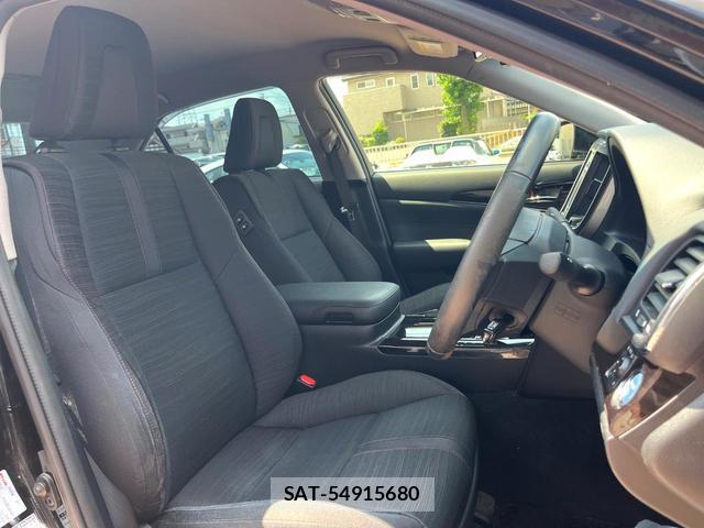 Toyota CROWN HYBRID 2016-07 7868345-7