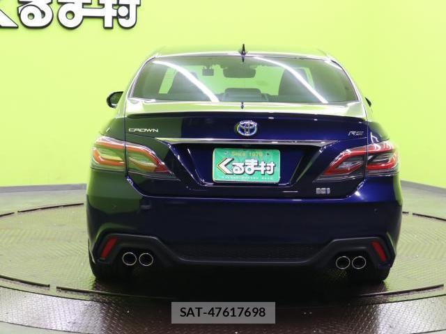 Toyota CROWN HYBRID 2021-05 7871102-18