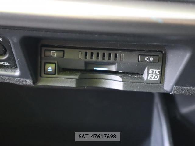 Toyota CROWN HYBRID 2021-05 7871102-4