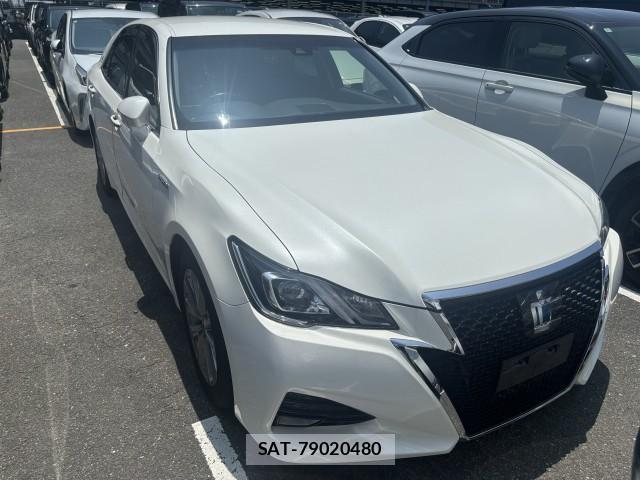 Toyota CROWN HYBRID 2017-01 7871687-1