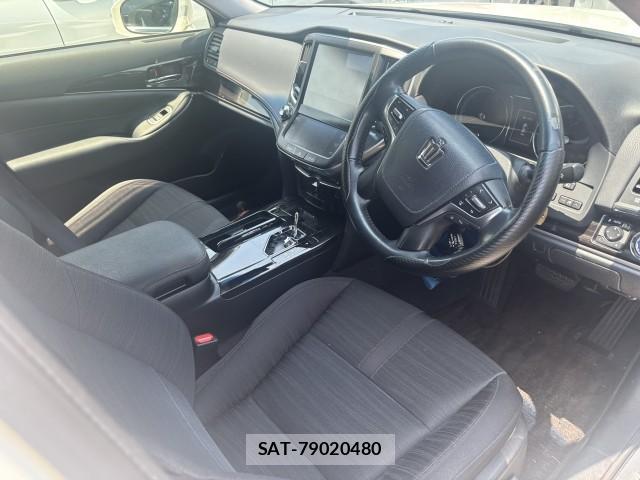 Toyota CROWN HYBRID 2017-01 7871687-8