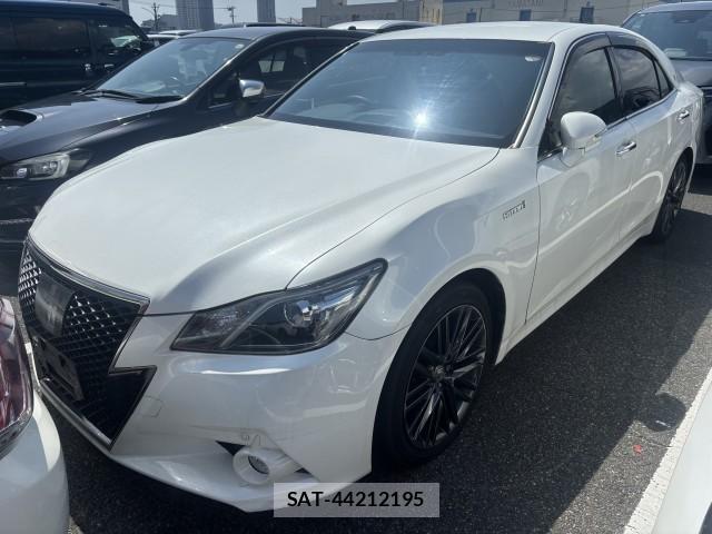 Toyota CROWN HYBRID 2015-08 7871696-0