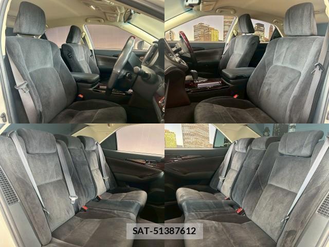 Toyota CROWN HYBRID 2016-04 7872365-3