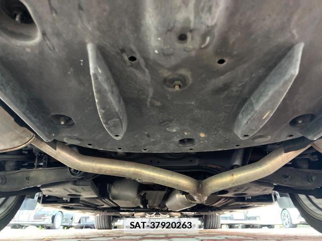 Toyota CROWN MAJESTA 2016-09 7868347-18