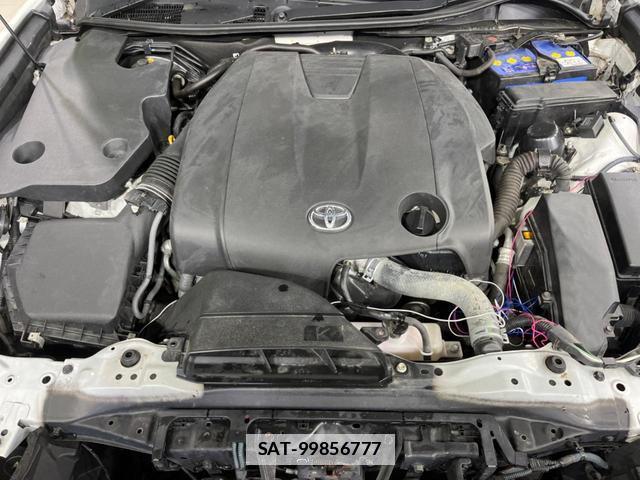 Toyota CROWN 2013-03 7867878-18